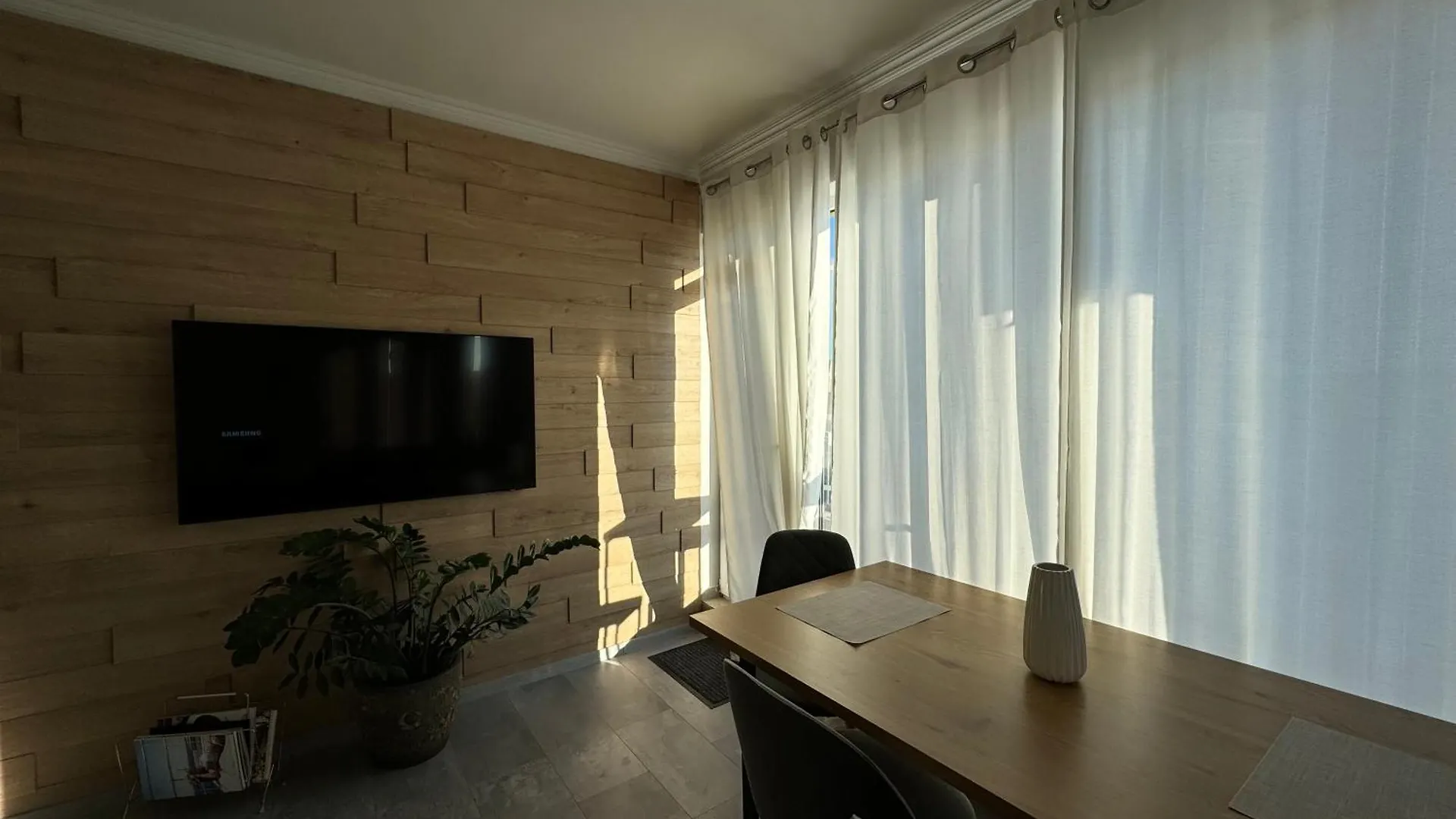 סאני ביץ' Aqua Blue Top Apartment  סאני ביץ'
