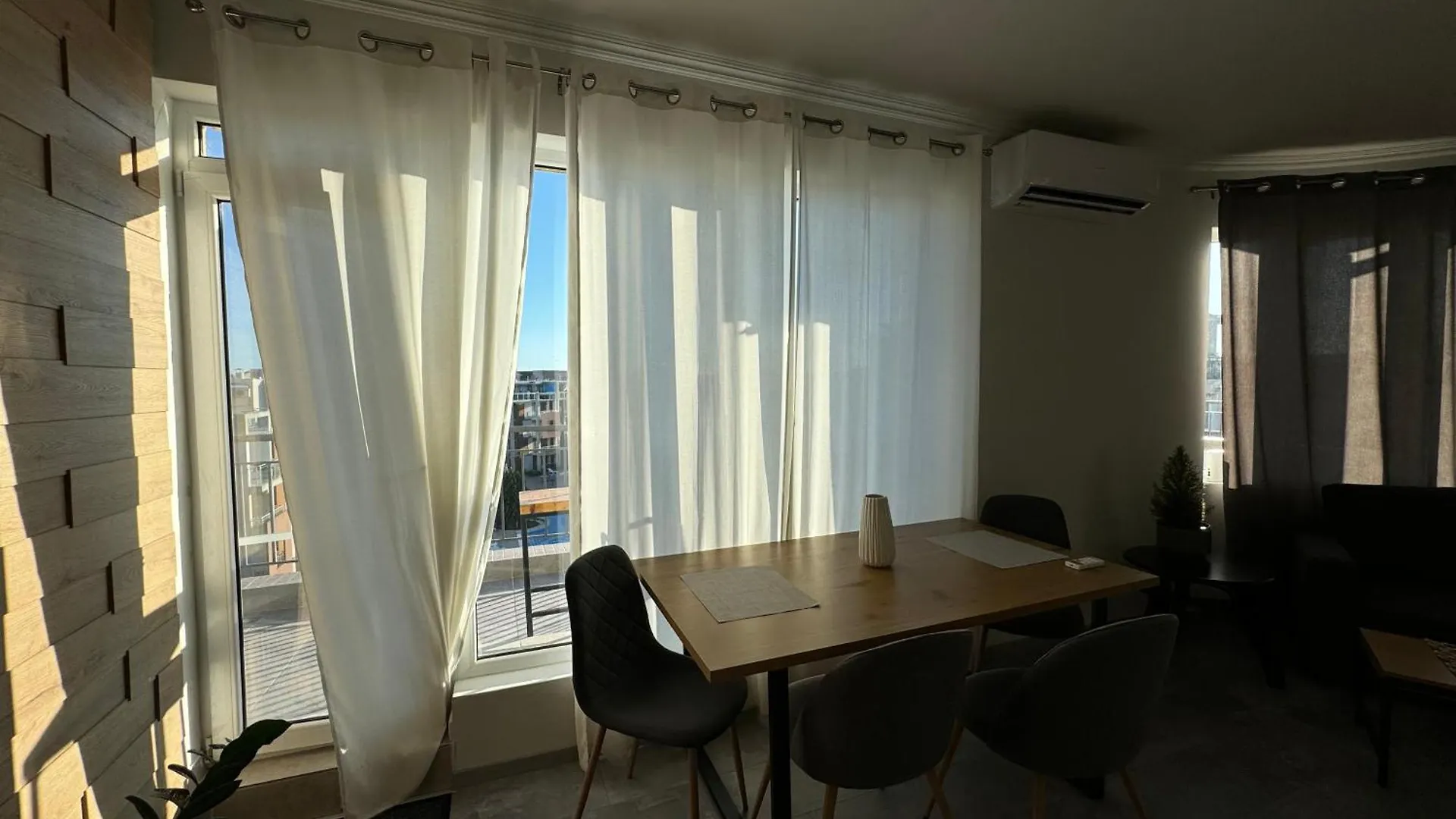 סאני ביץ' Aqua Blue Top Apartment בולגריה