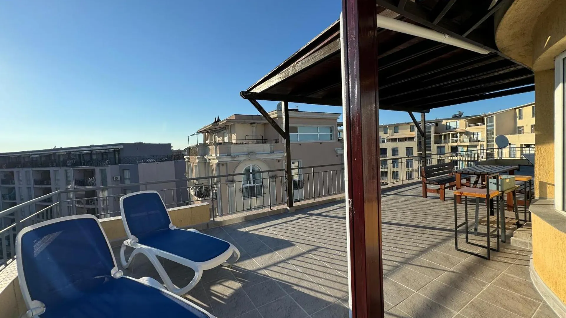 סאני ביץ' Aqua Blue Top Apartment בולגריה